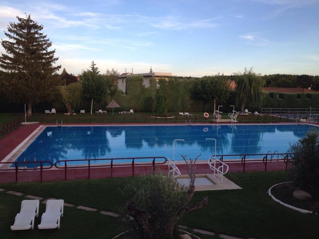 Hotel Valjunco Valencia de Don Juan Luaran gambar