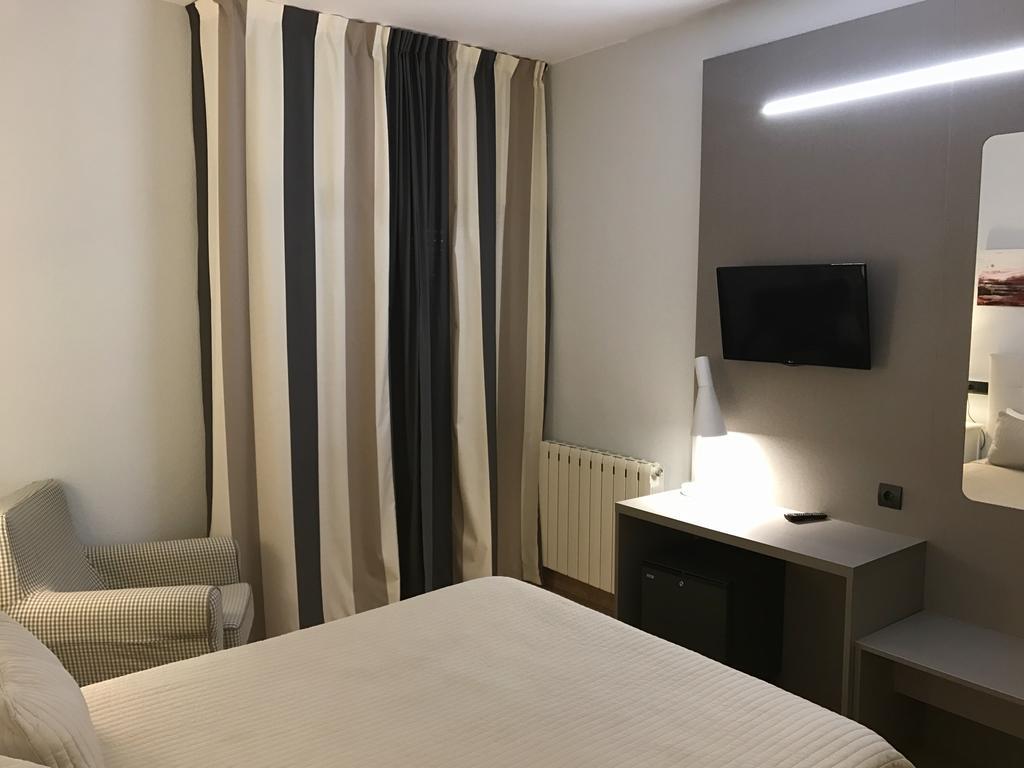 Hotel Valjunco Valencia de Don Juan Luaran gambar