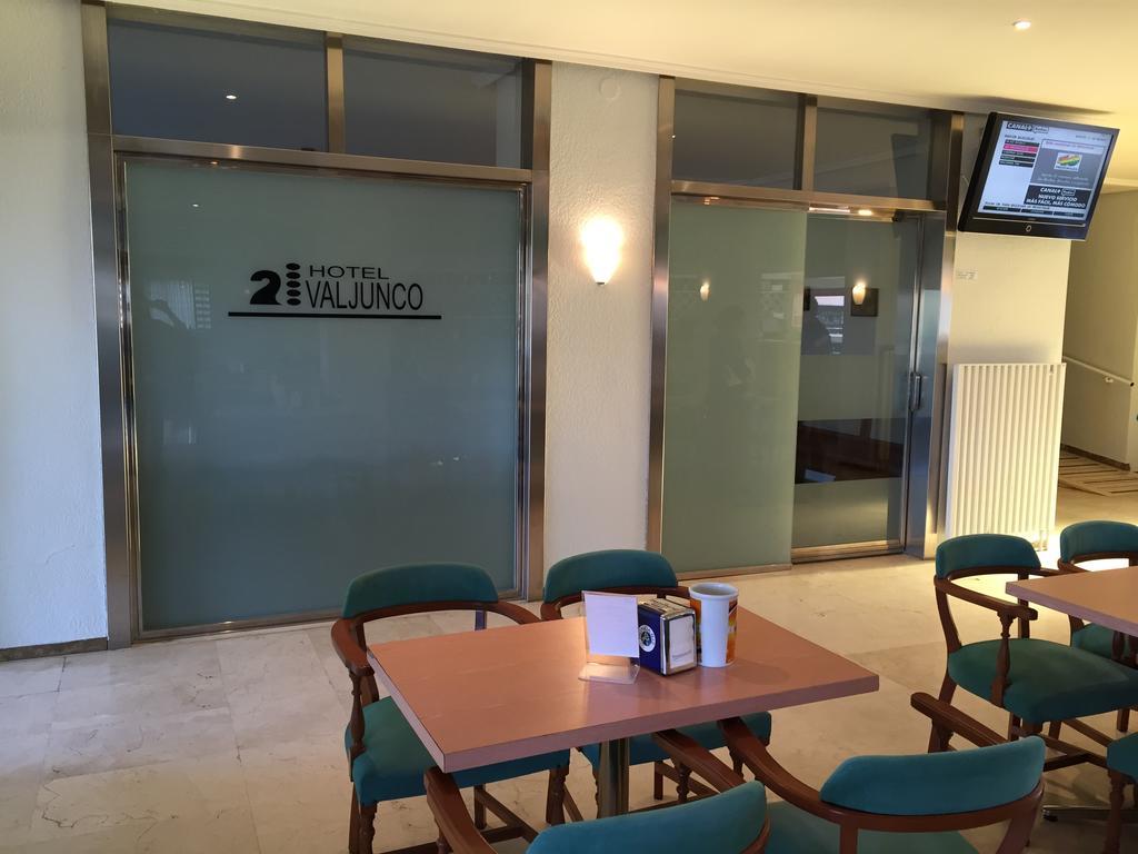 Hotel Valjunco Valencia de Don Juan Luaran gambar