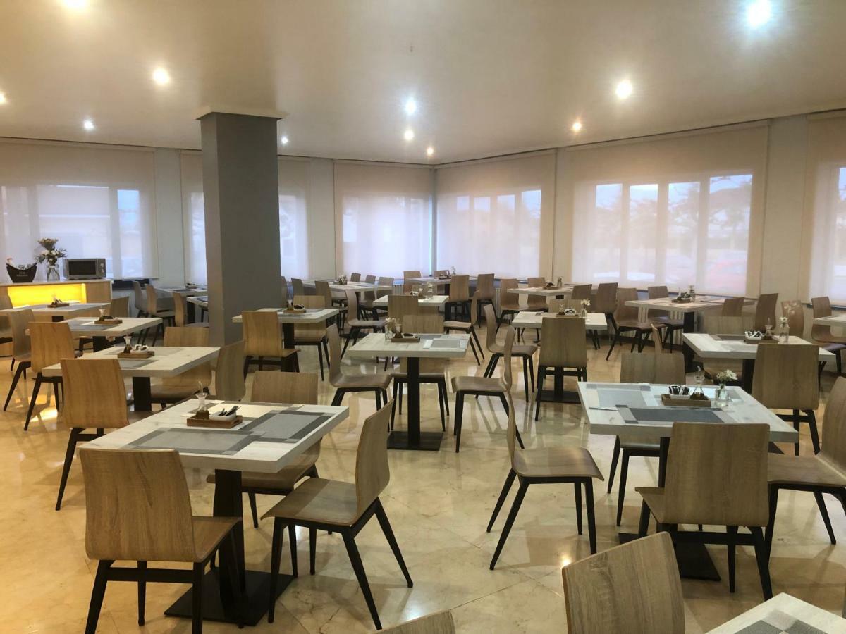 Hotel Valjunco Valencia de Don Juan Luaran gambar